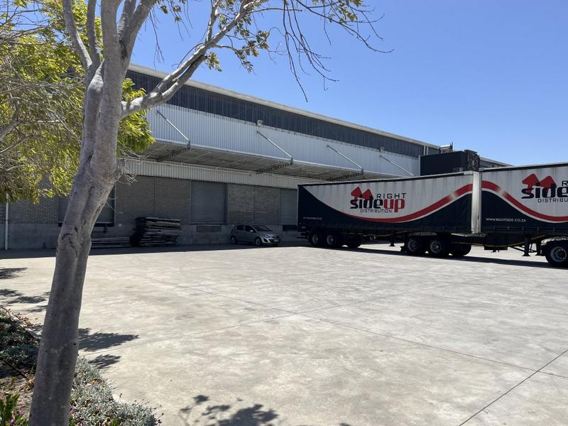 To Let commercial Property for Rent in Montague Gardens Western Cape